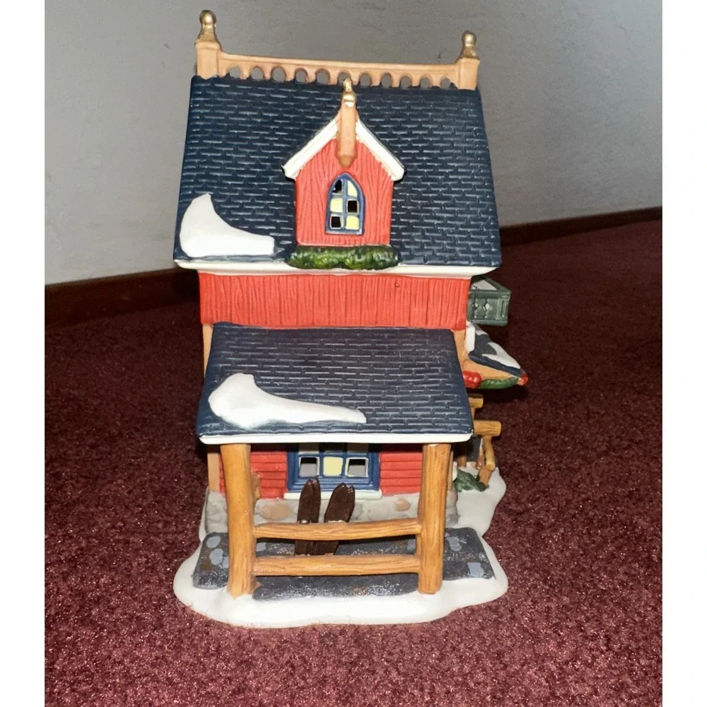 2010‎ Limited Edition Heartland Valley Village 